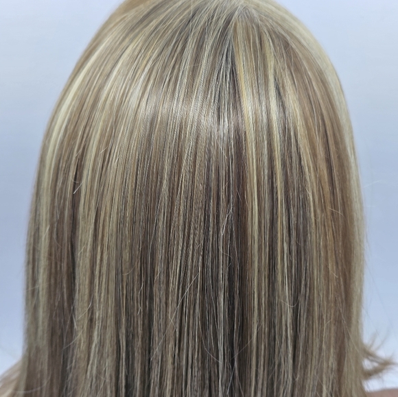 Nels Wigs Kay Light Brunette & Blonde Highlights Monofilament Wig - Picture 9 of 15